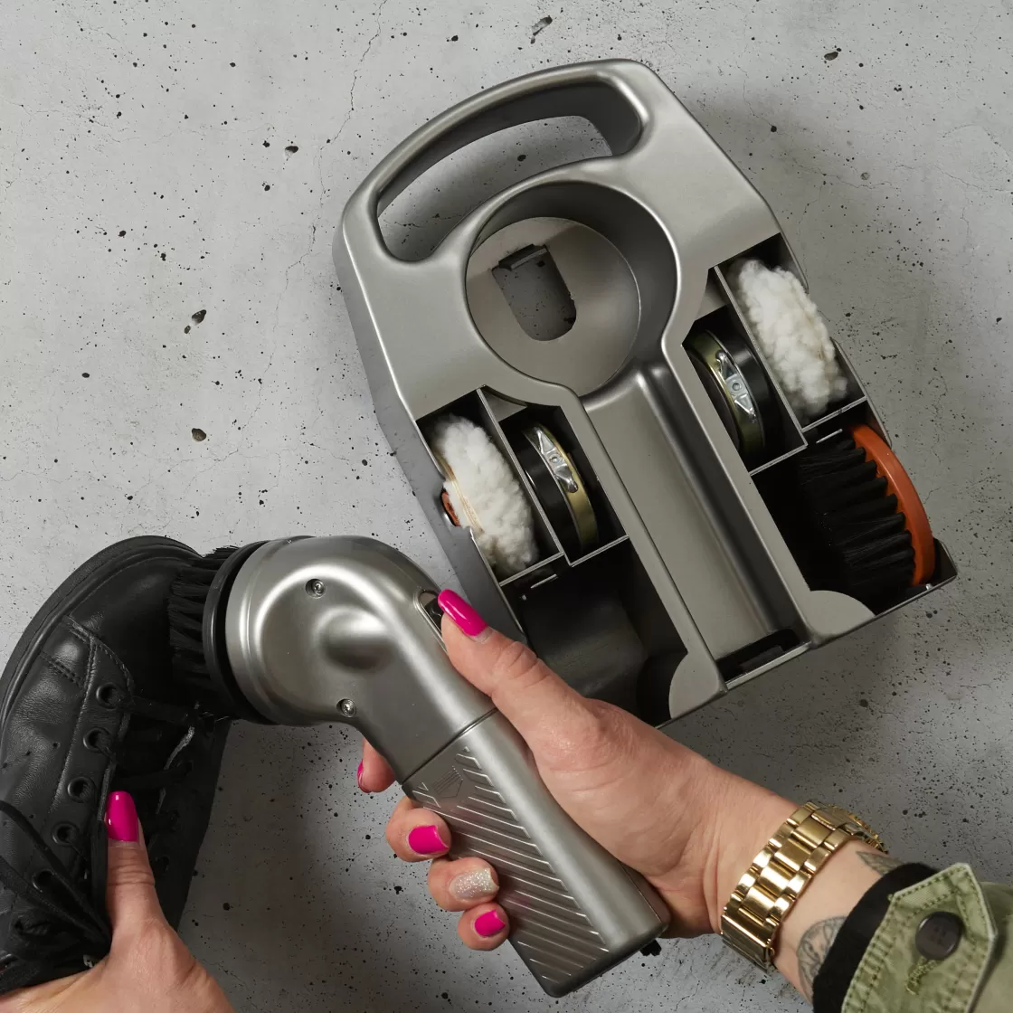 La Chaise Longue Loisirs & Entretien-CIREUSE A CHAUSSURES EN COFFRET