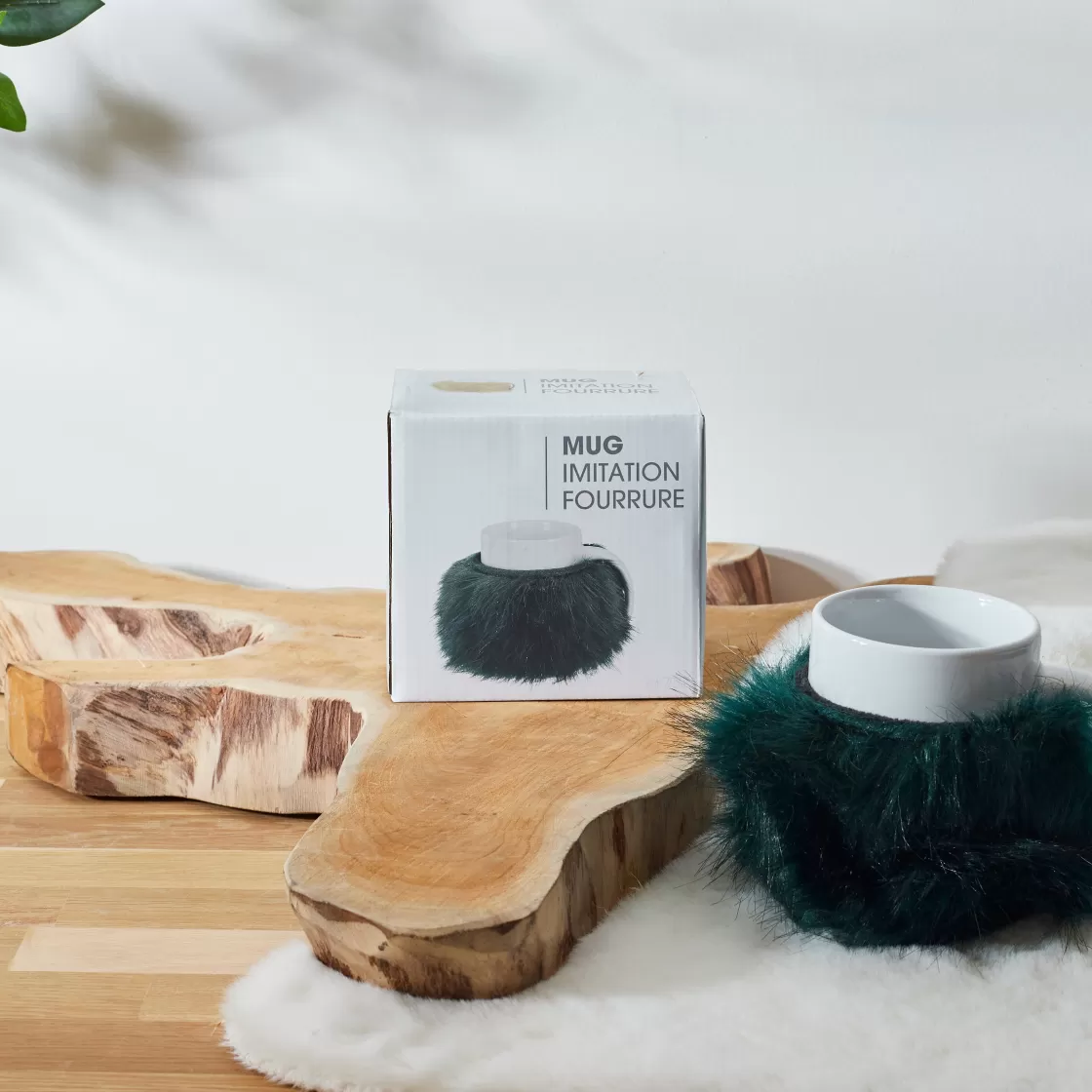 La Chaise Longue Thé & Café-MUG FOURRURE AMOVIBLE SAPIN